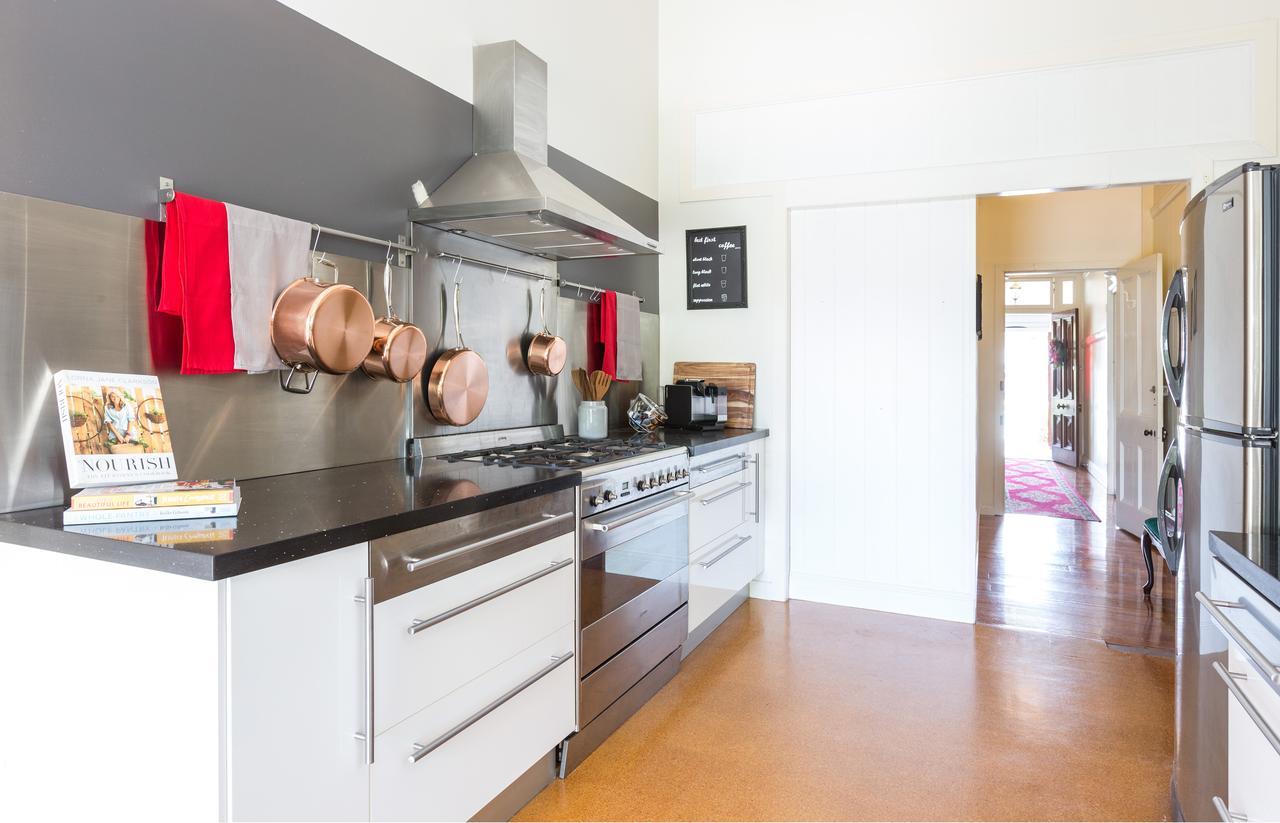 בריסביין 99 Kirkland Bed & Breakfast מראה חיצוני תמונה
