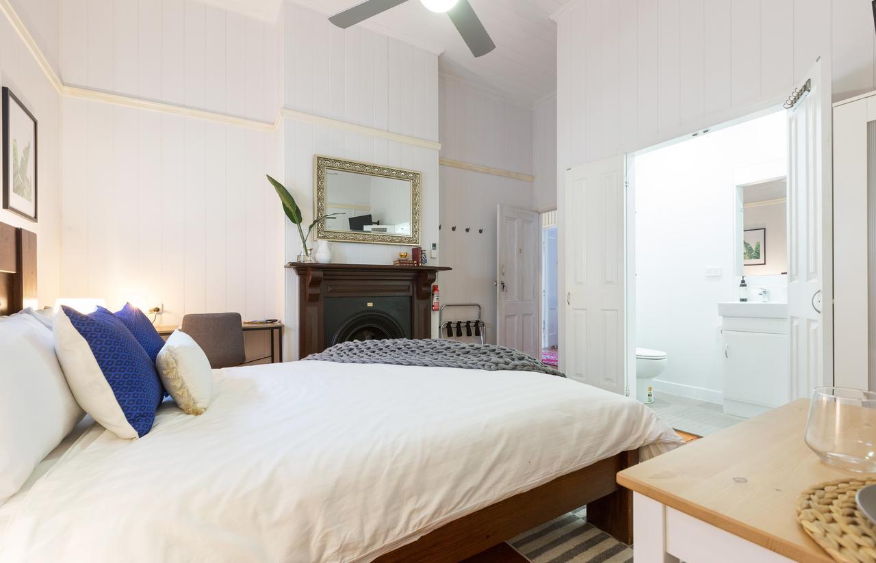 בריסביין 99 Kirkland Bed & Breakfast חדר תמונה