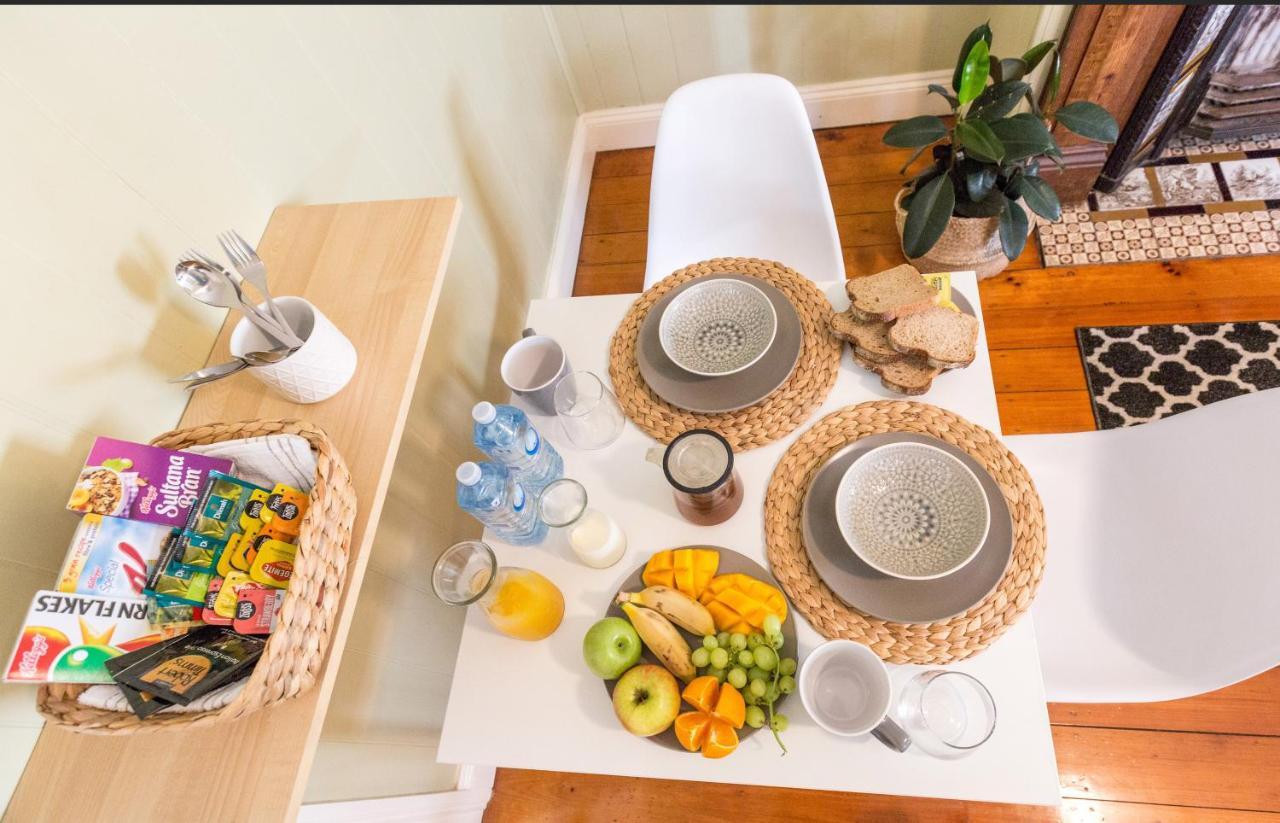 בריסביין 99 Kirkland Bed & Breakfast חדר תמונה