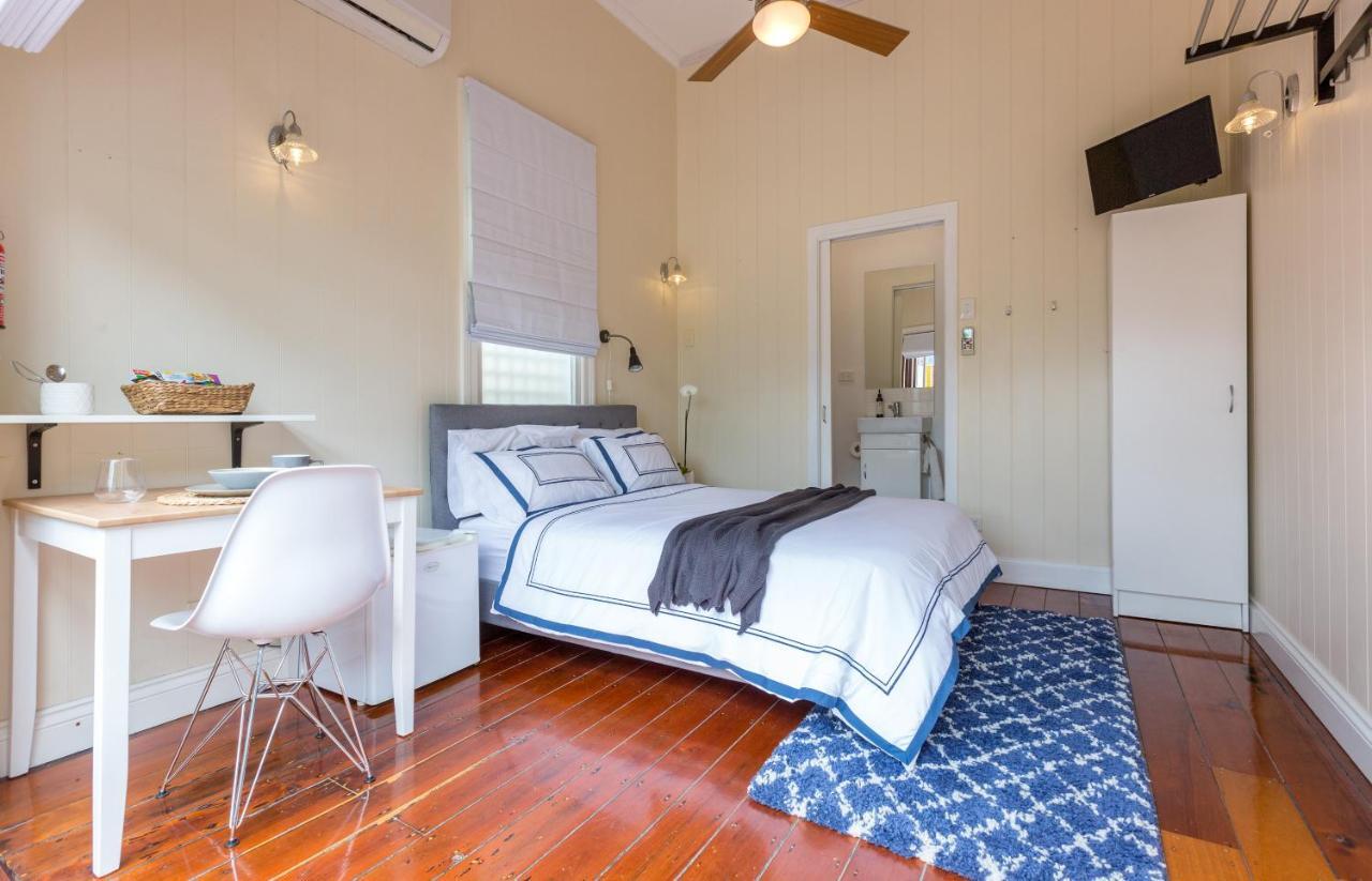 בריסביין 99 Kirkland Bed & Breakfast חדר תמונה